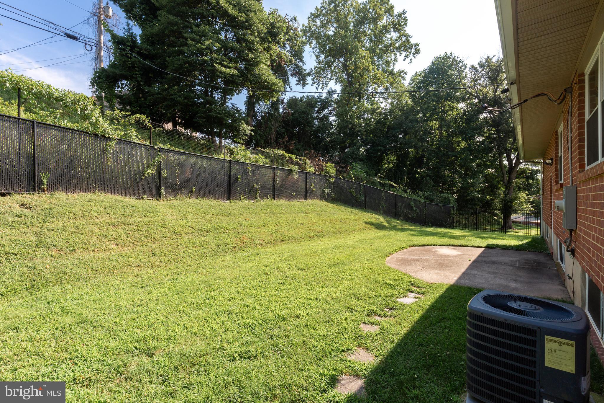 OLD COURT ESTATES - Residential