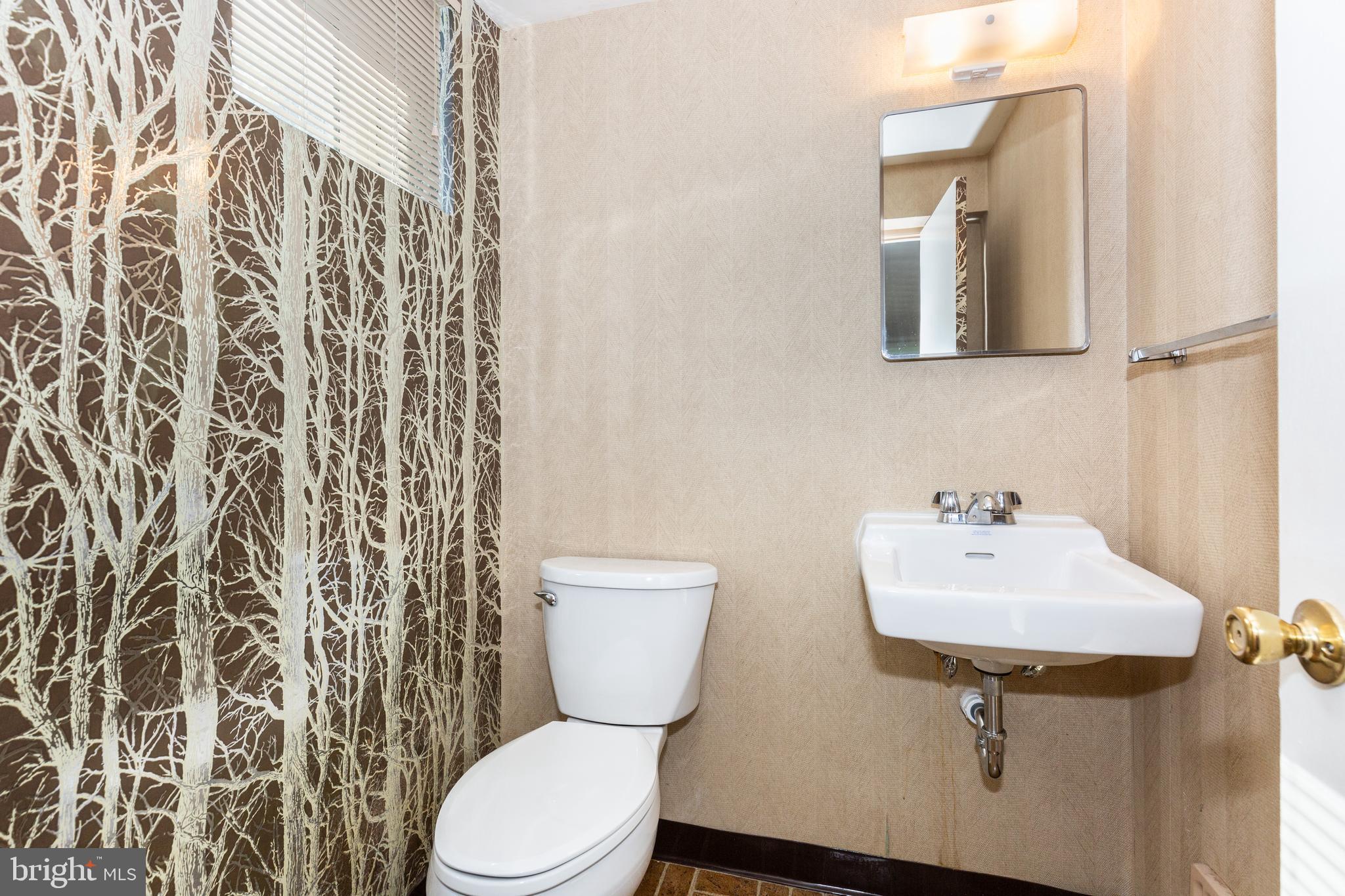 OLD COURT ESTATES - Residential