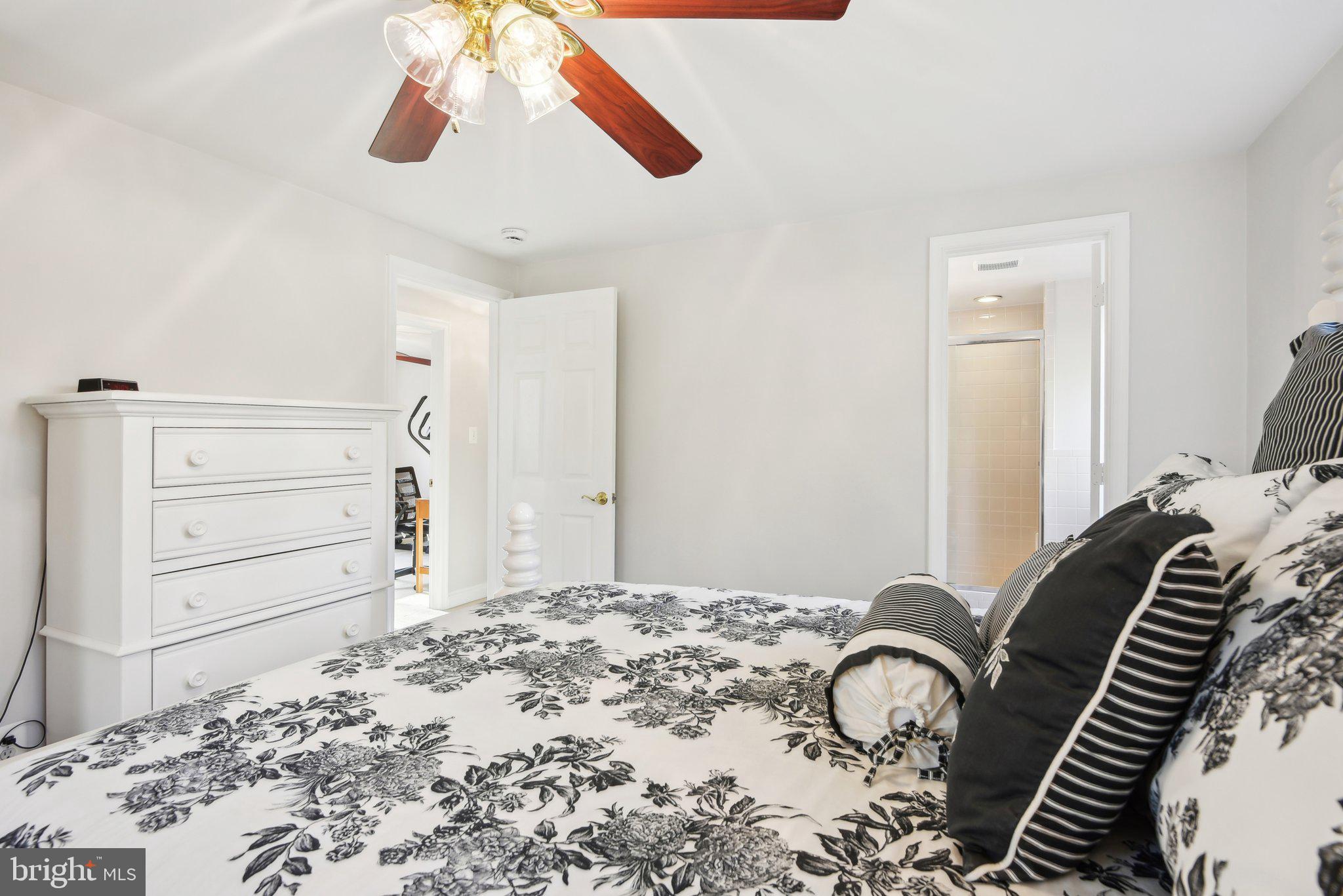 SEMINARY VALLEY - Residential