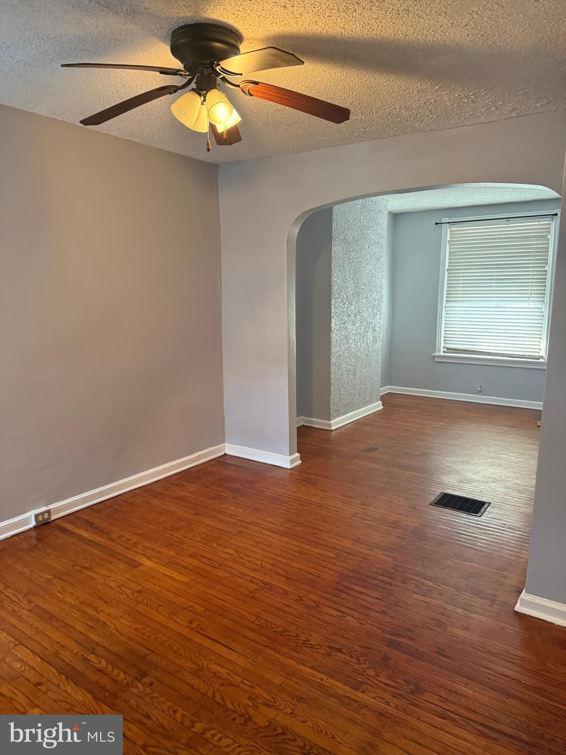 WEST OAK LANE - Residential