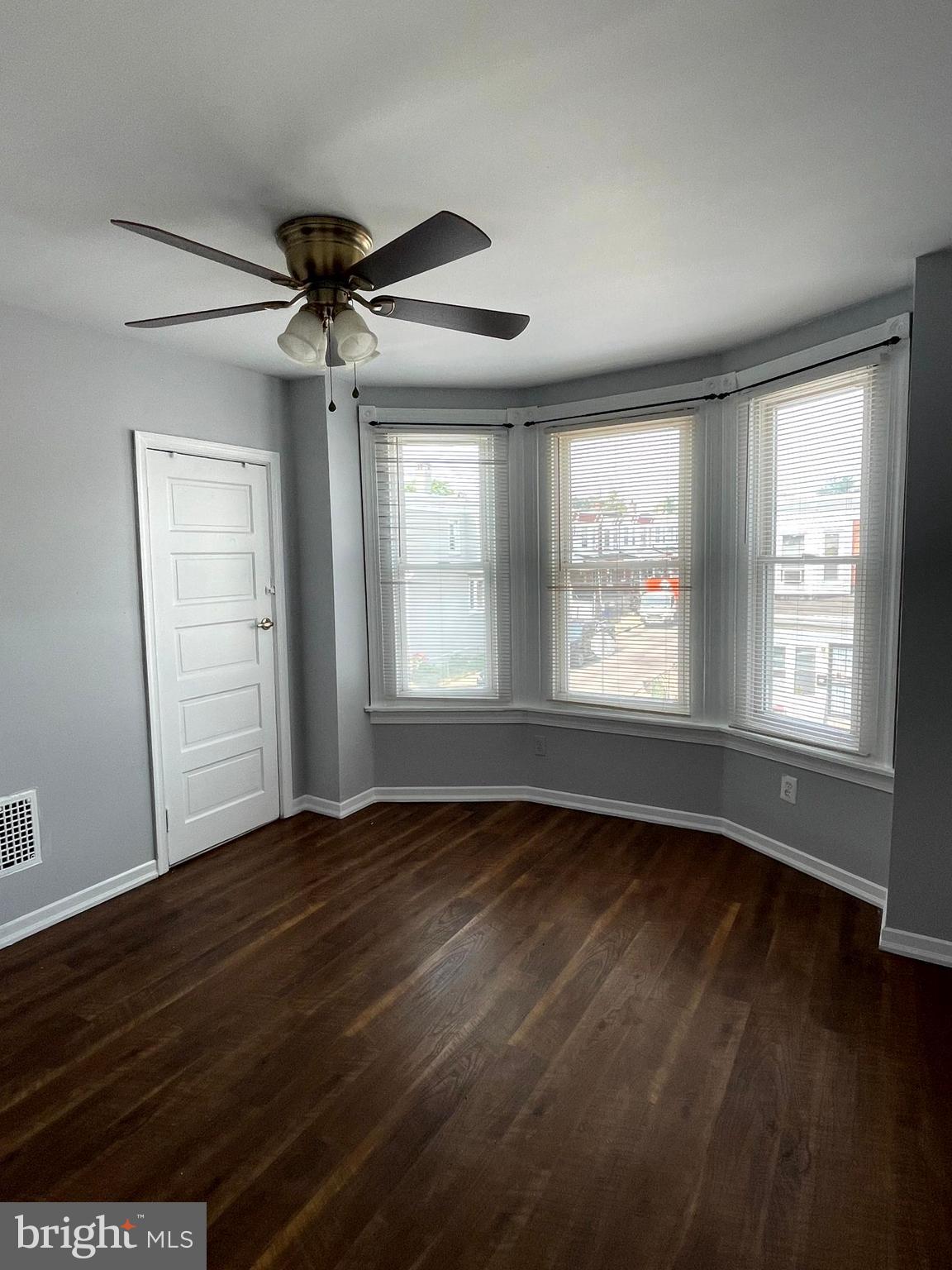 WEST OAK LANE - Residential