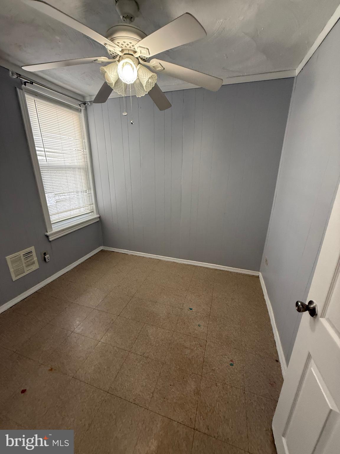 WEST OAK LANE - Residential