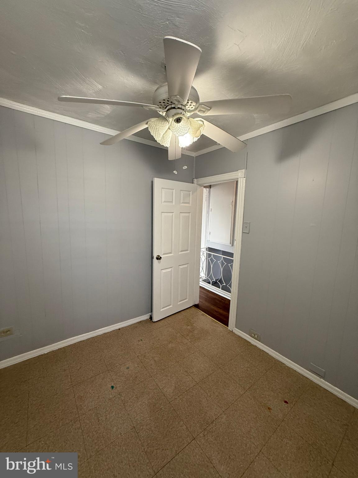 WEST OAK LANE - Residential