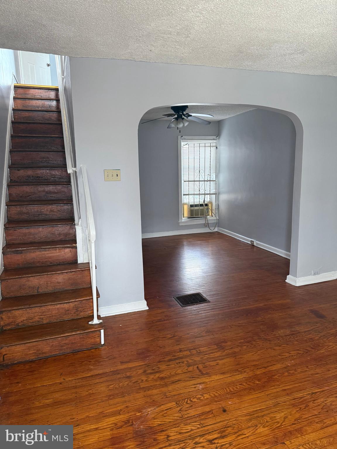 WEST OAK LANE - Residential