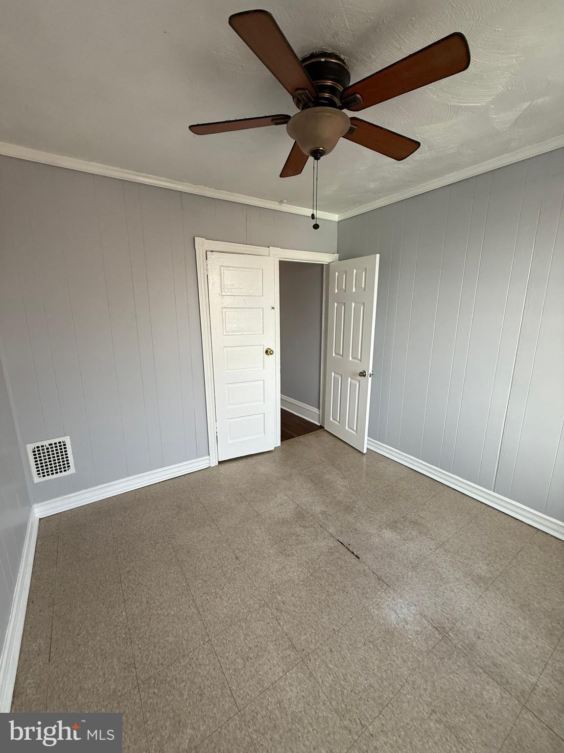 WEST OAK LANE - Residential