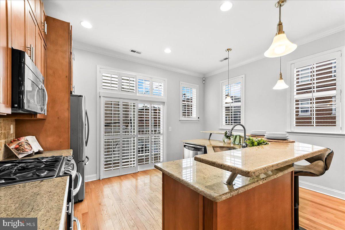 GRADUATE HOSPITAL - Residential