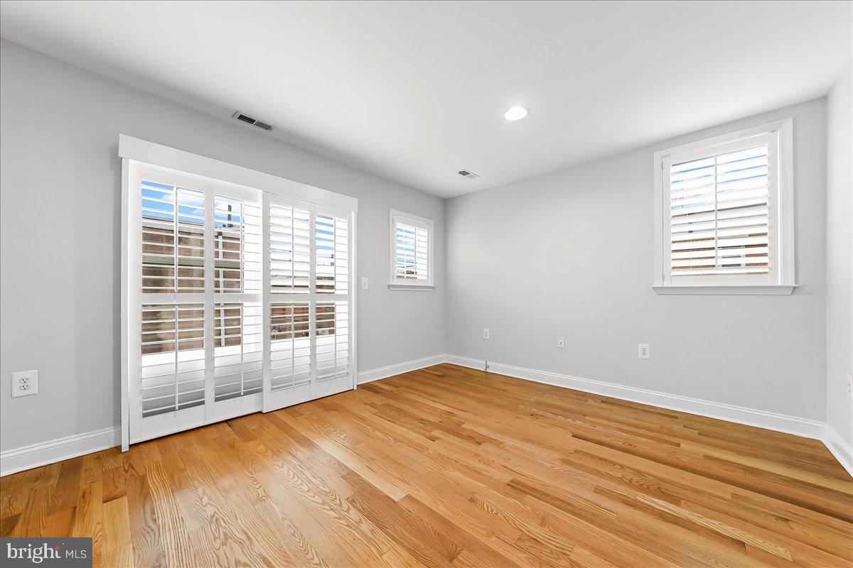 GRADUATE HOSPITAL - Residential