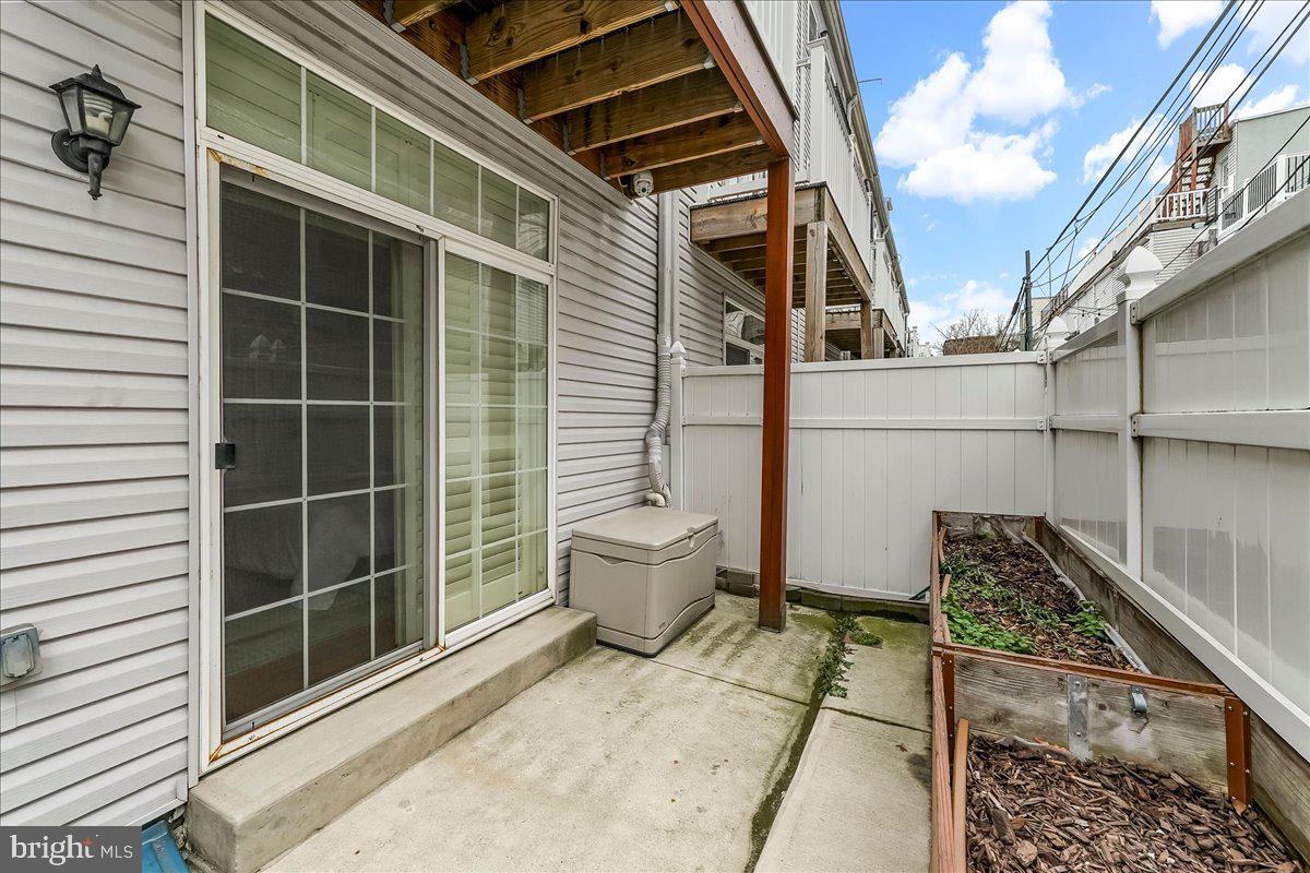 GRADUATE HOSPITAL - Residential