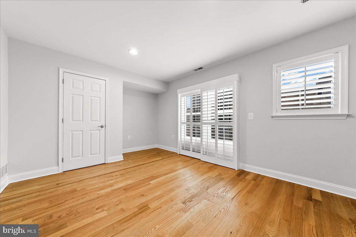 GRADUATE HOSPITAL - Residential