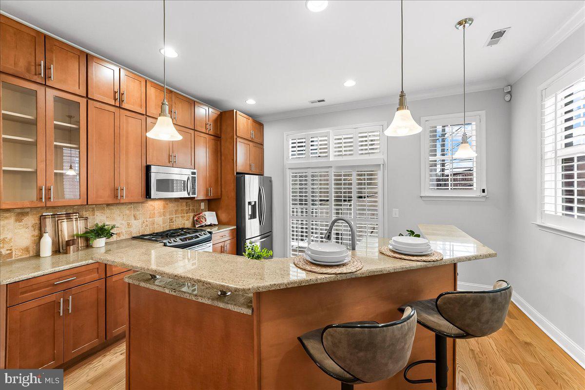 GRADUATE HOSPITAL - Residential