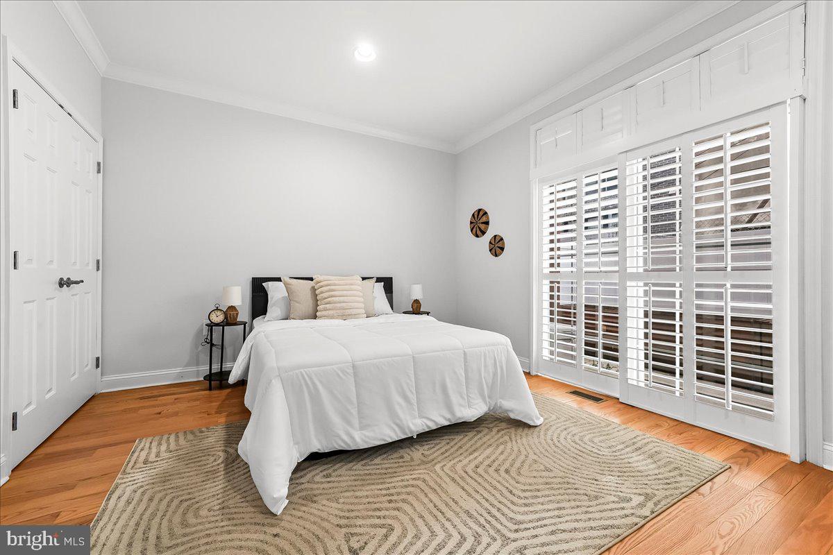 GRADUATE HOSPITAL - Residential