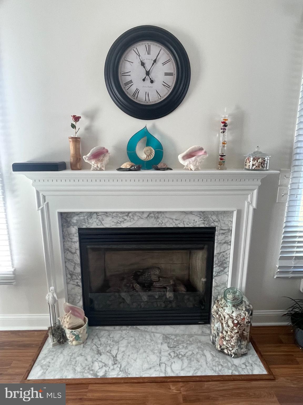 CHURCH HILL - Residential