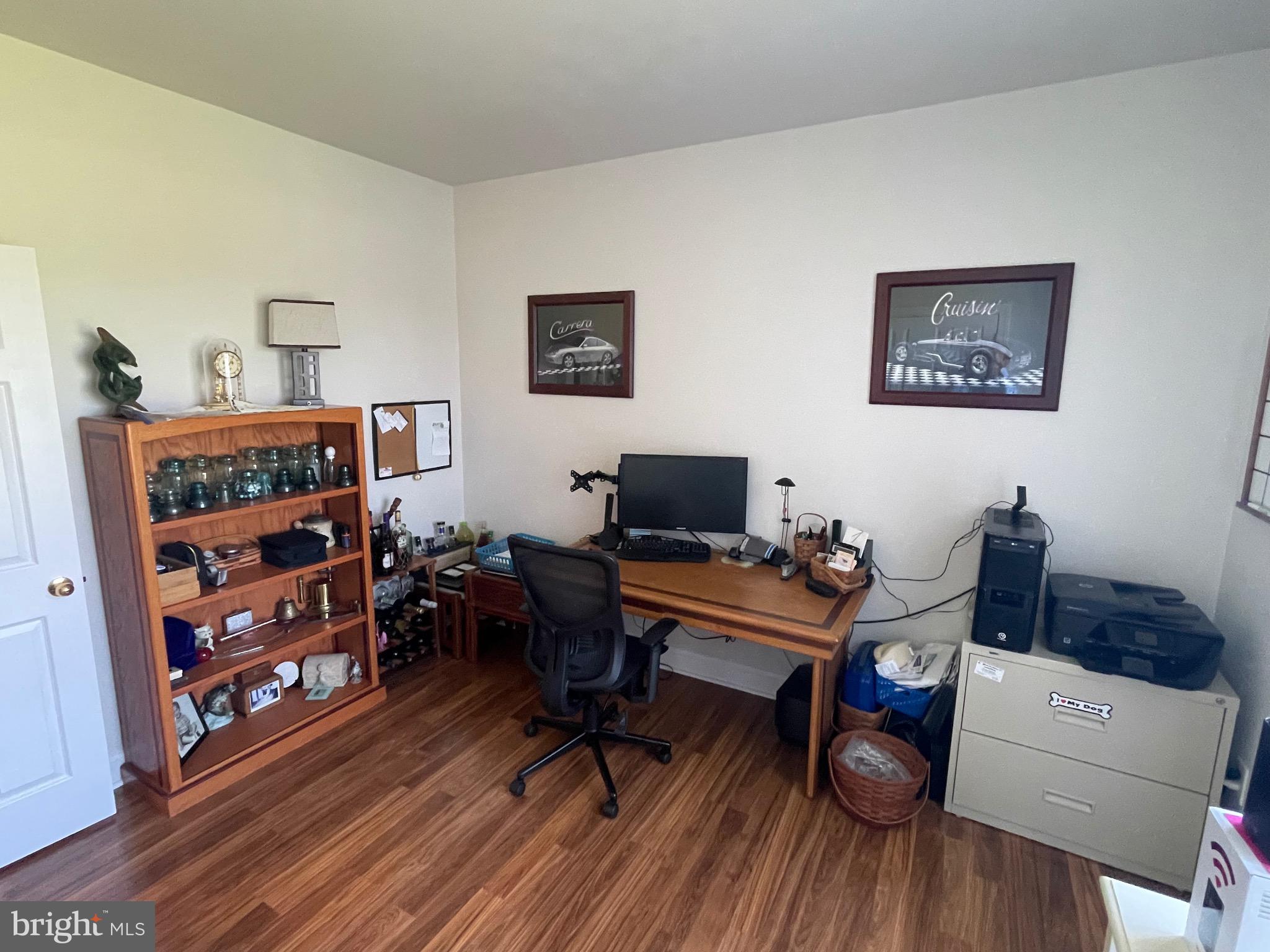 CHURCH HILL - Residential