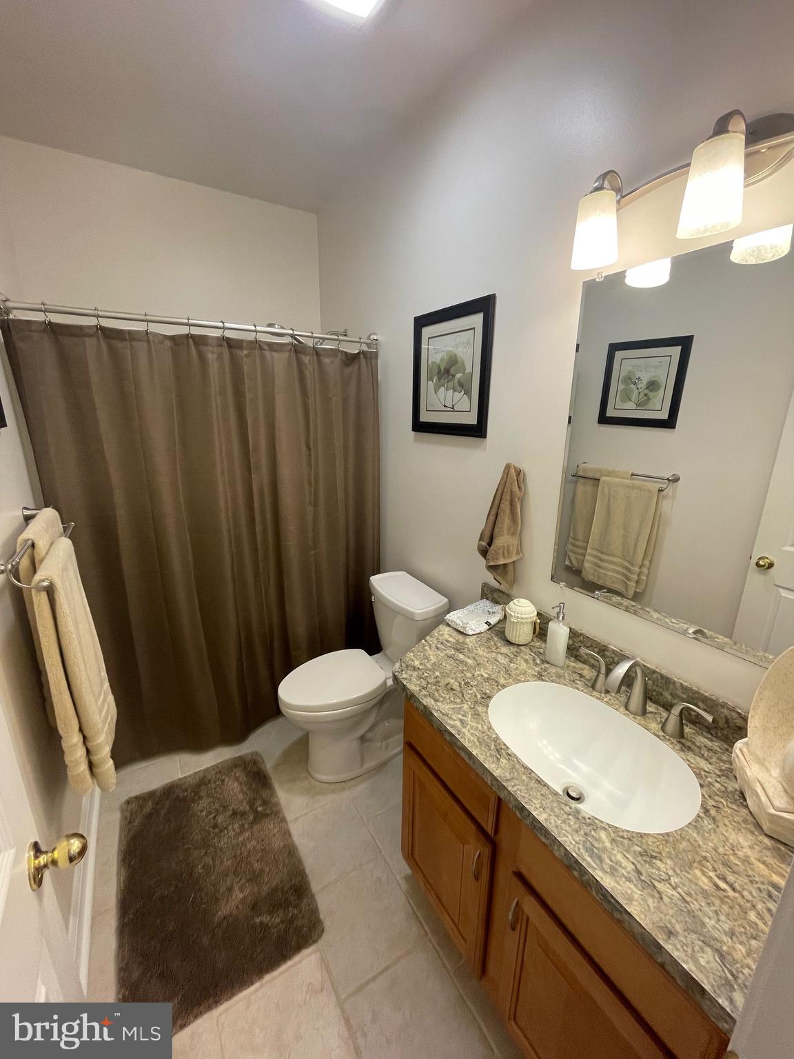 CHURCH HILL - Residential