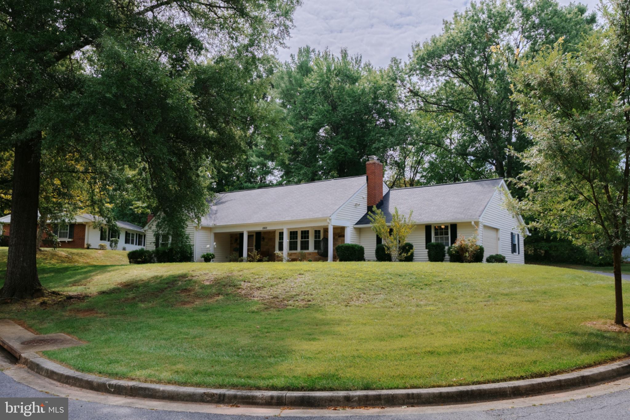 12801 FERNWOOD TURN
