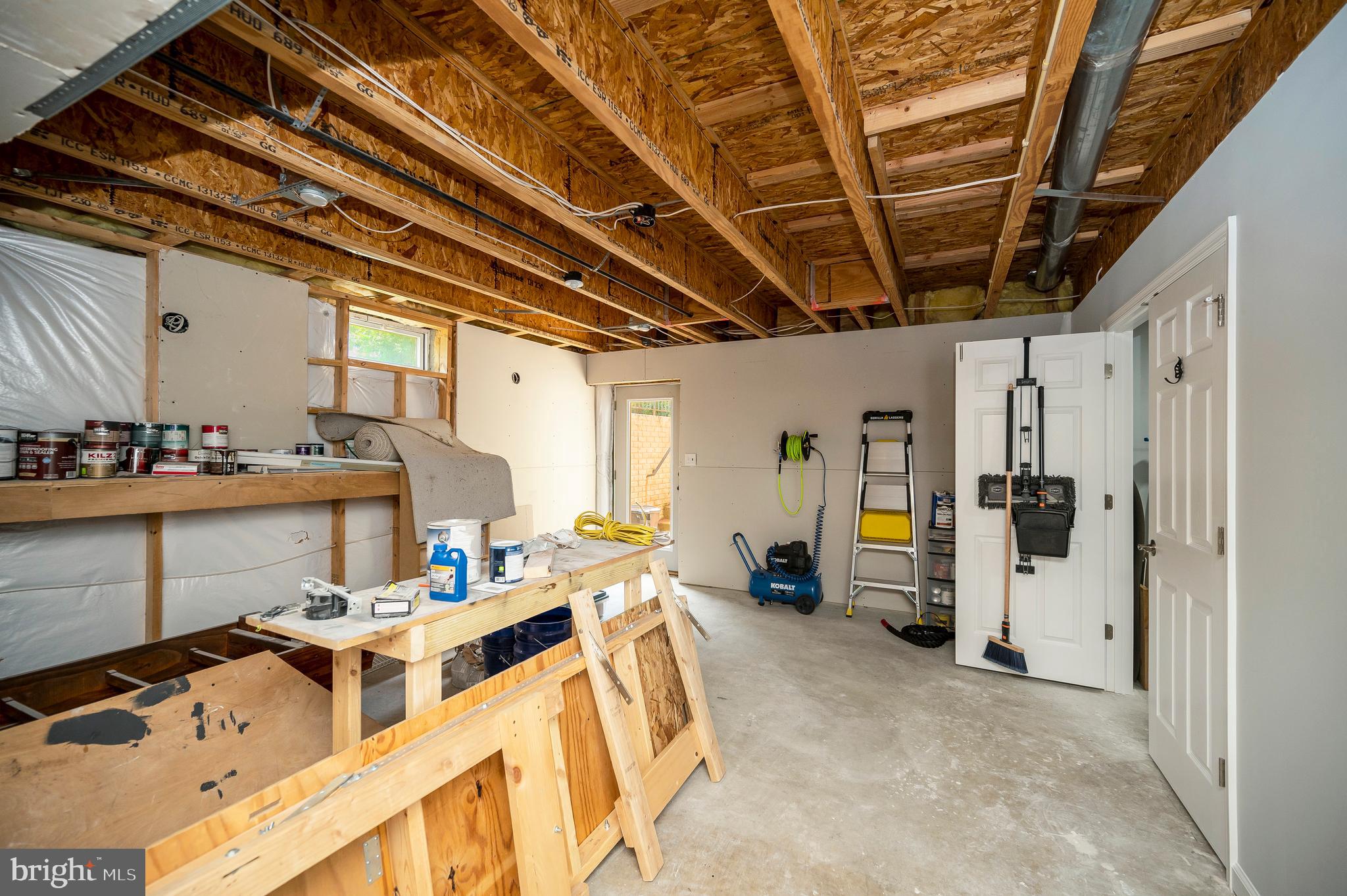 VILLAGE OF IDLEWILD - Residential