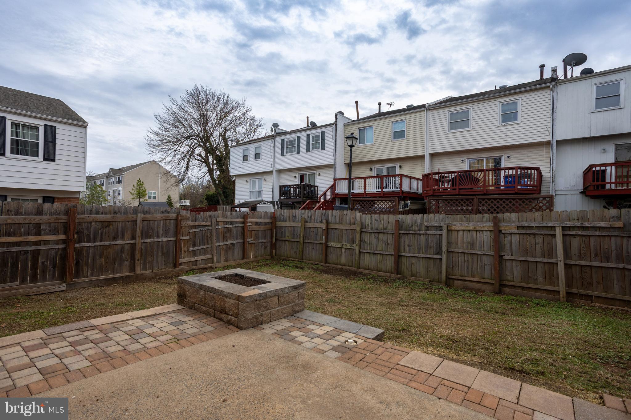 IRONGATE - Residential Lease