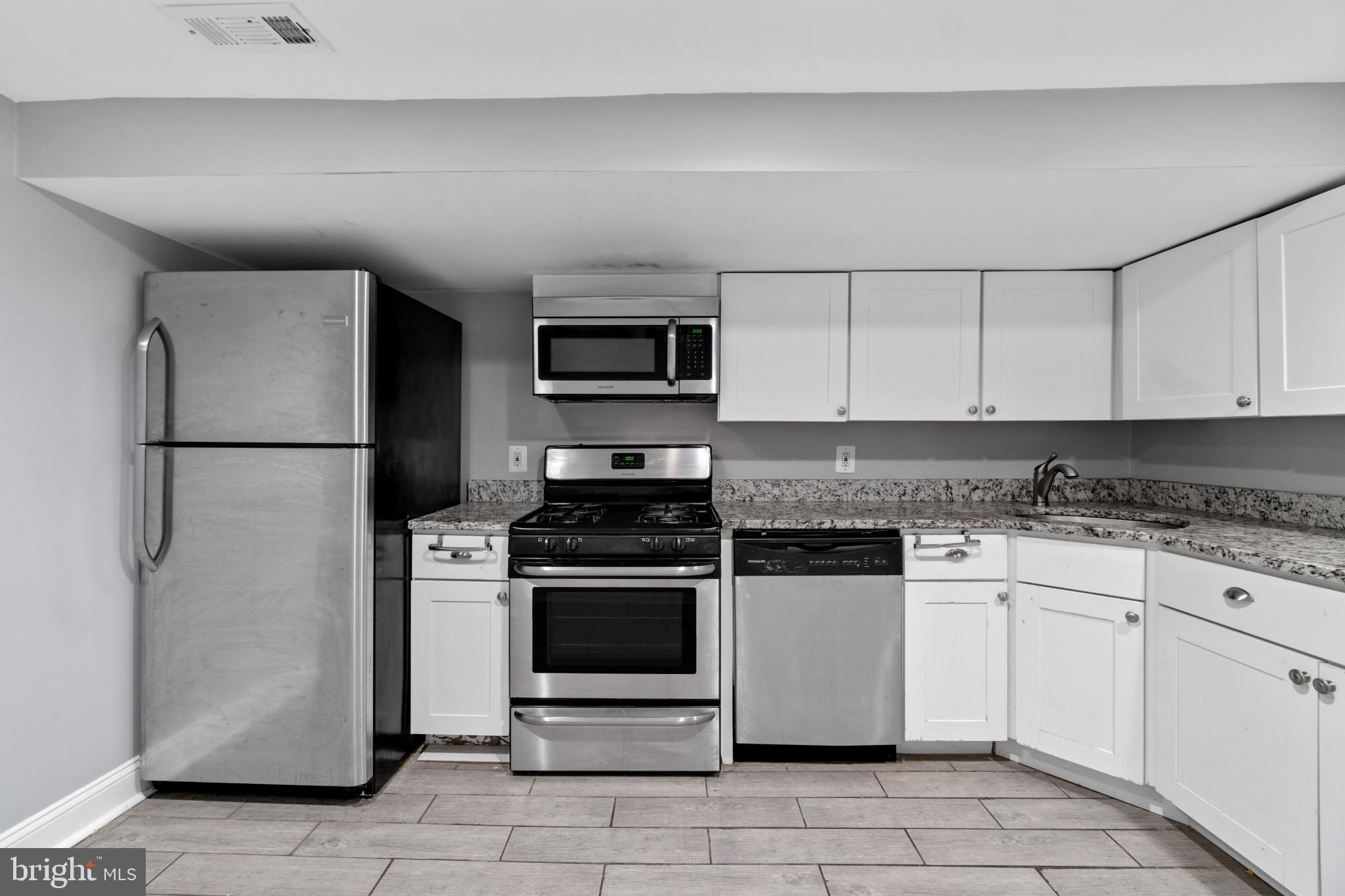 CANTON - Residential Lease