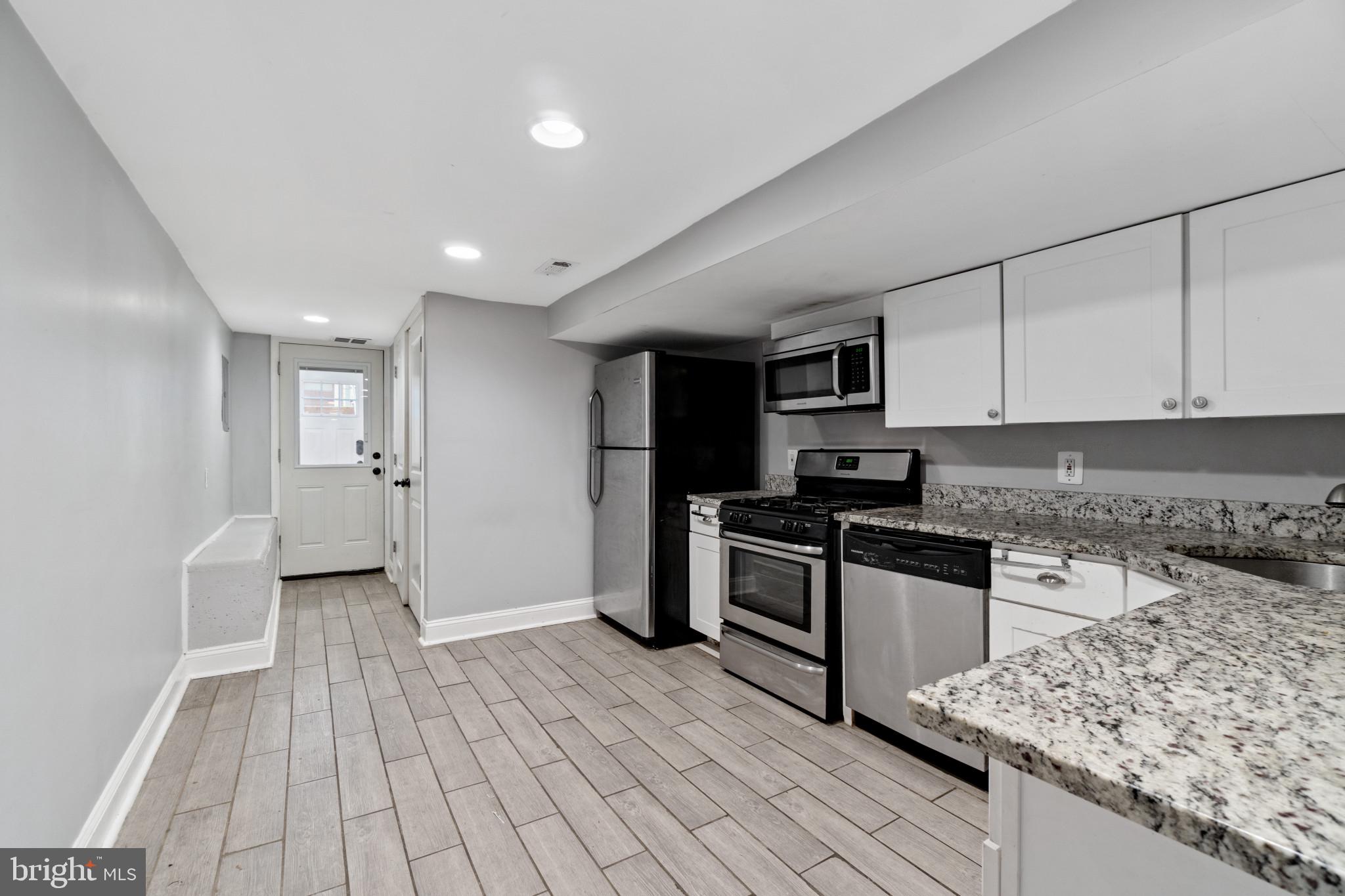 CANTON - Residential Lease