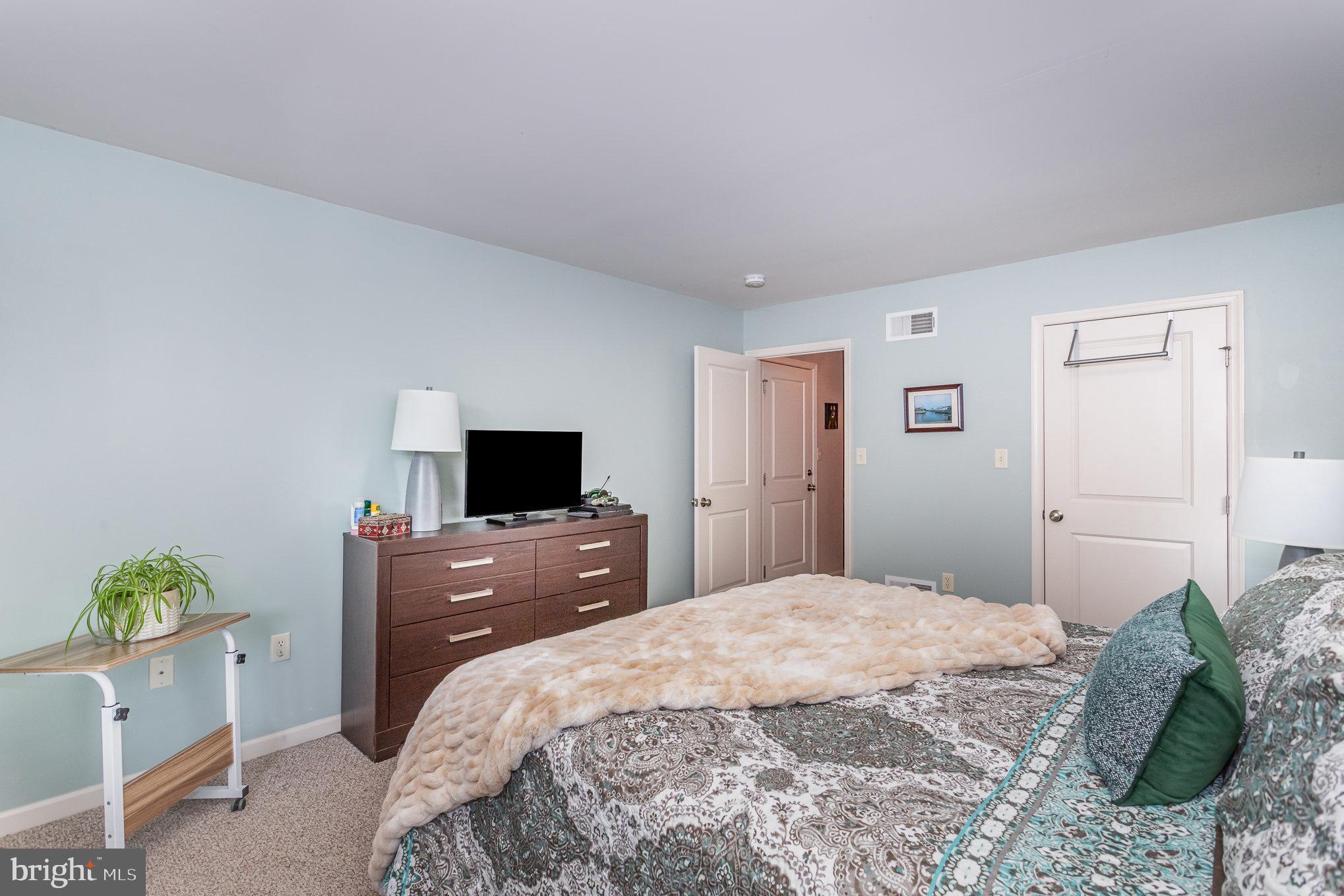 SUMMERFIELD - Residential