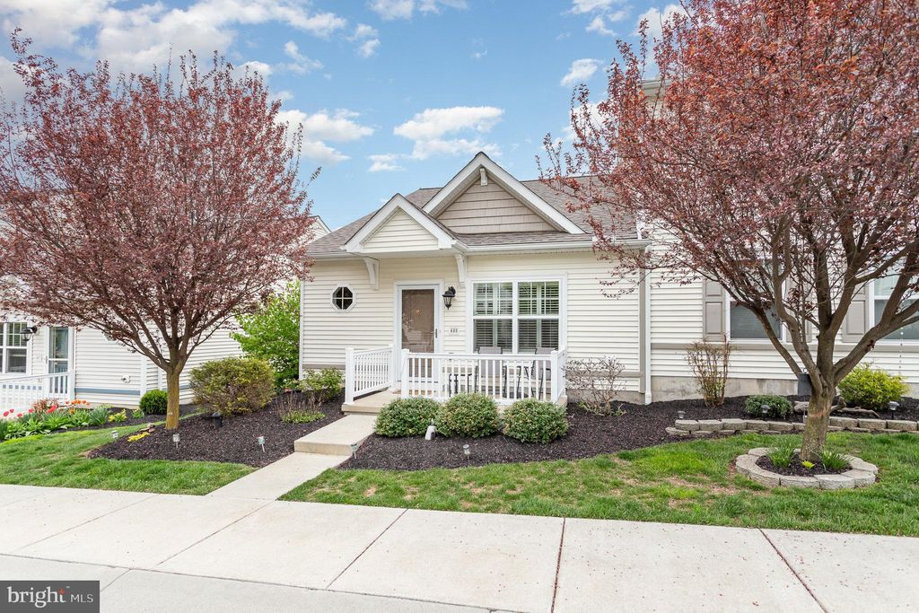 Photo of 405 Pratt Circle, WILLOW STREET, PA 17584 (MLS # PALA2068540)