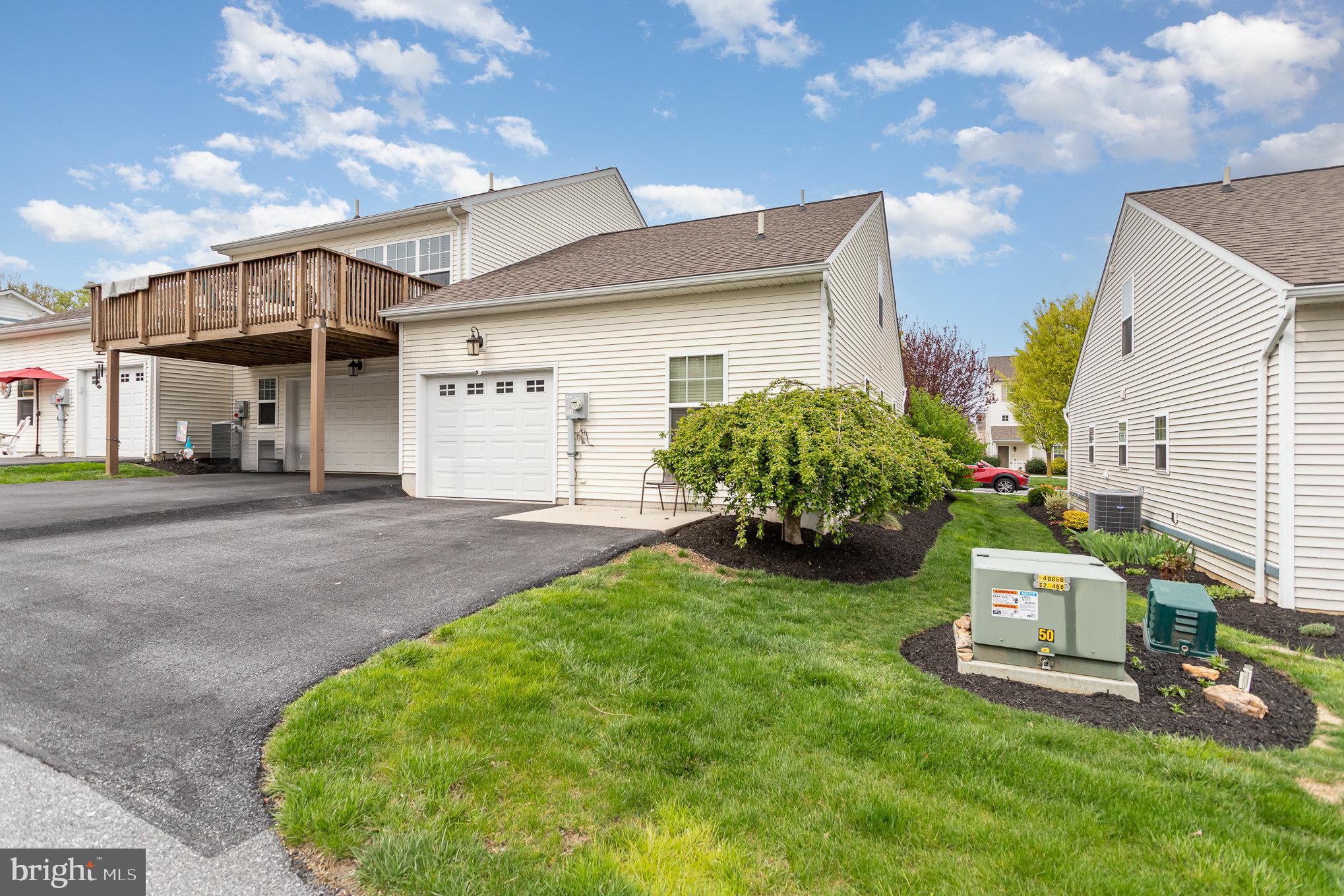 SUMMERFIELD - Residential