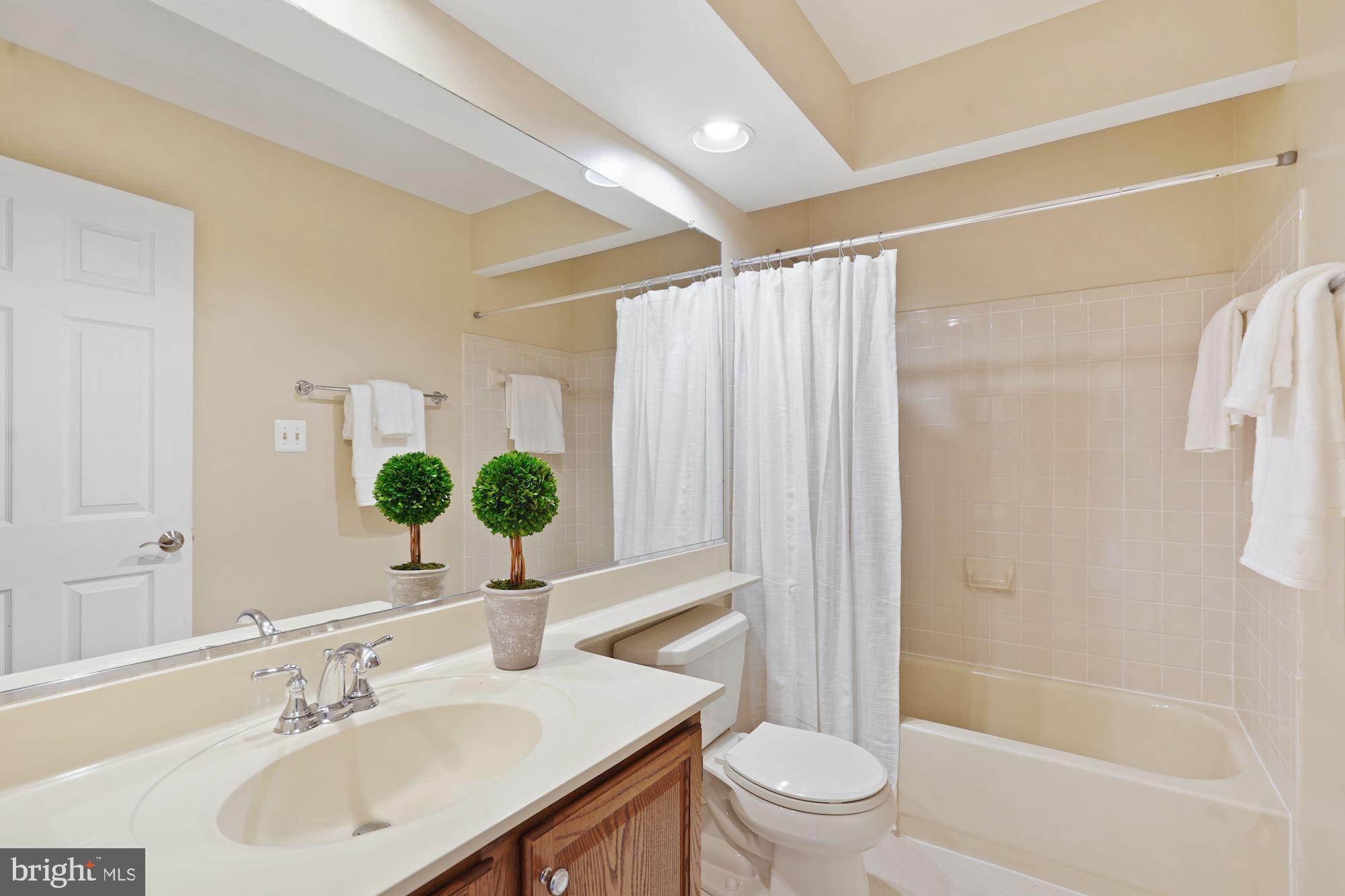 LITTLE ROCKY RUN - Residential