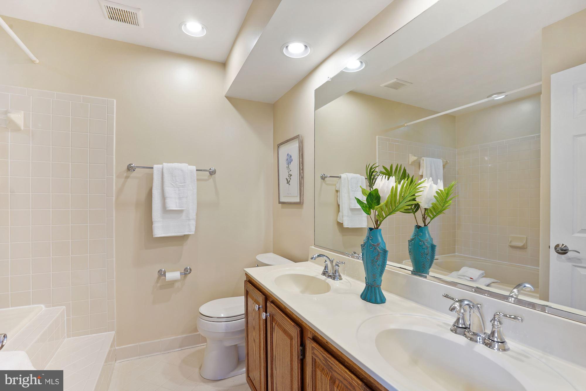 LITTLE ROCKY RUN - Residential