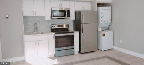 MELROSE - Residential Lease