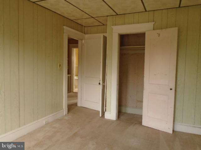 RICHNOR SPRINGS - Residential