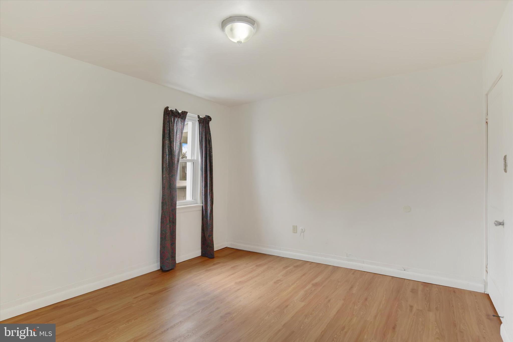 NEW CUMBERLAND - Residential