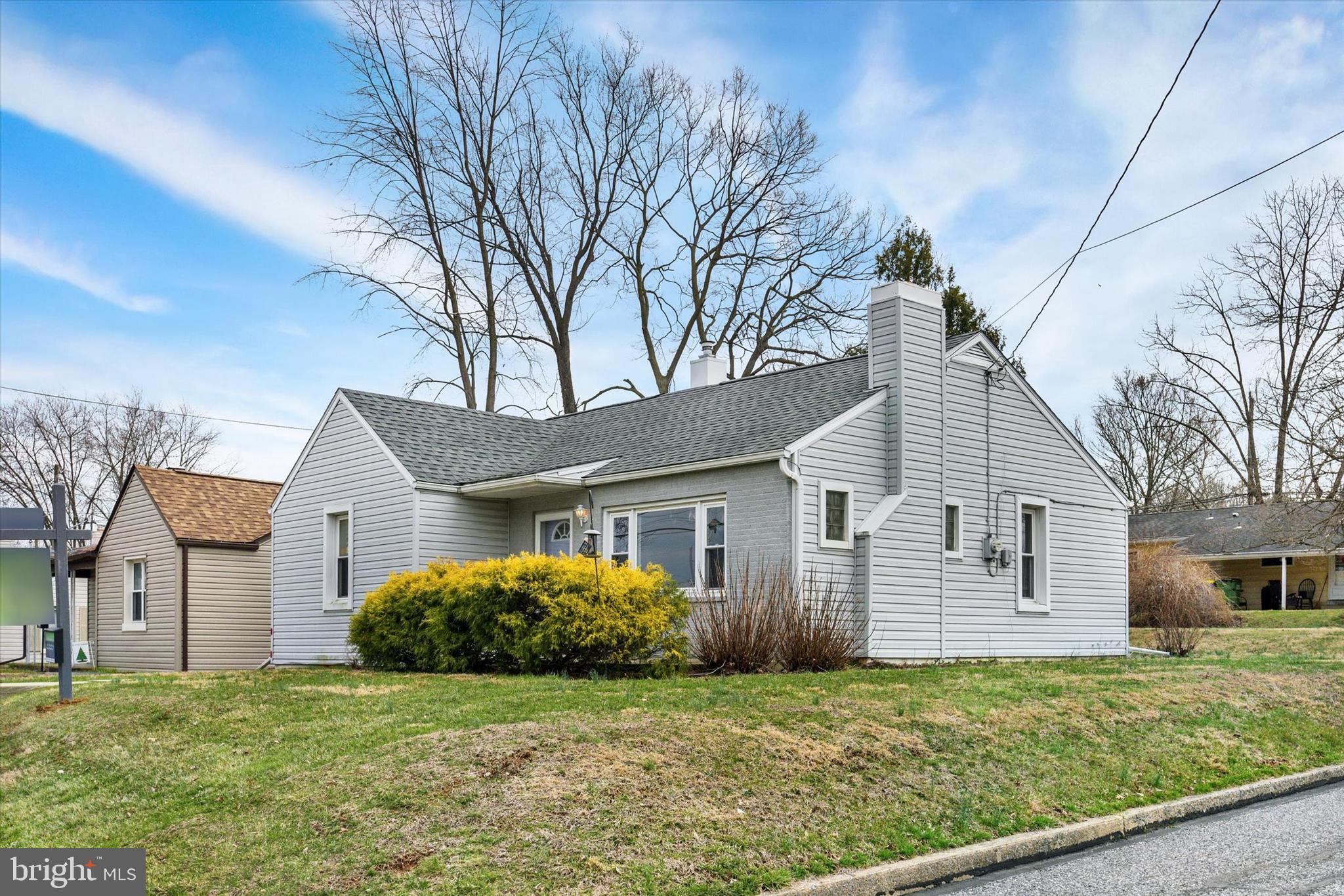 NEW CUMBERLAND - Residential