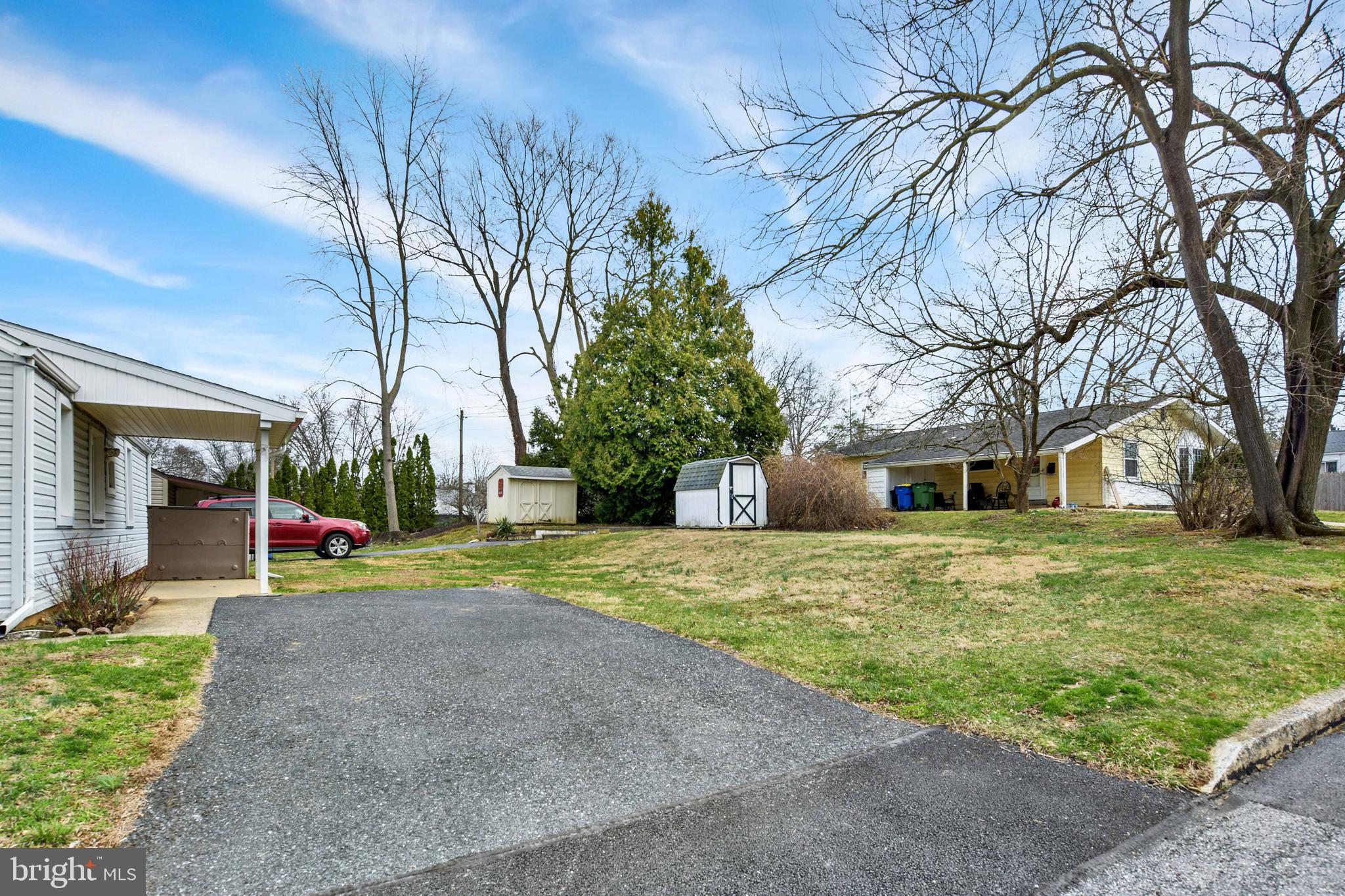 NEW CUMBERLAND - Residential