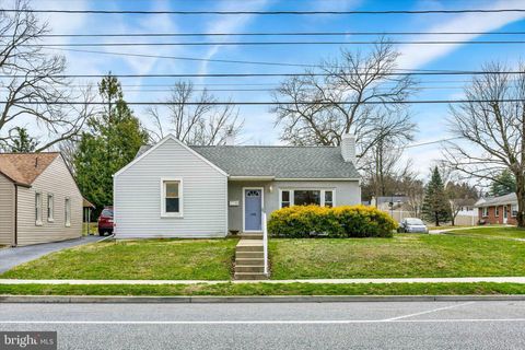 Homes For Sale - 1406 Simpson Ferry Road<br/> NEW CUMBERLAND, PA 17070