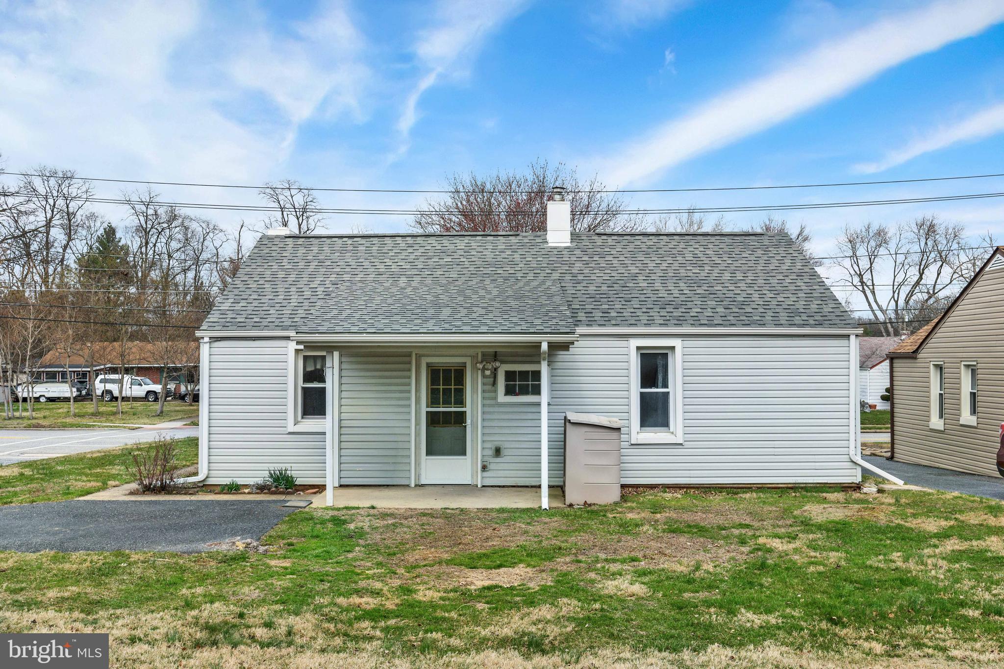 NEW CUMBERLAND - Residential