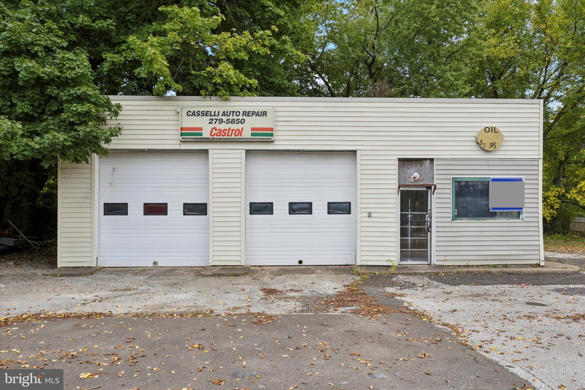 1398 DEKALB PIKE