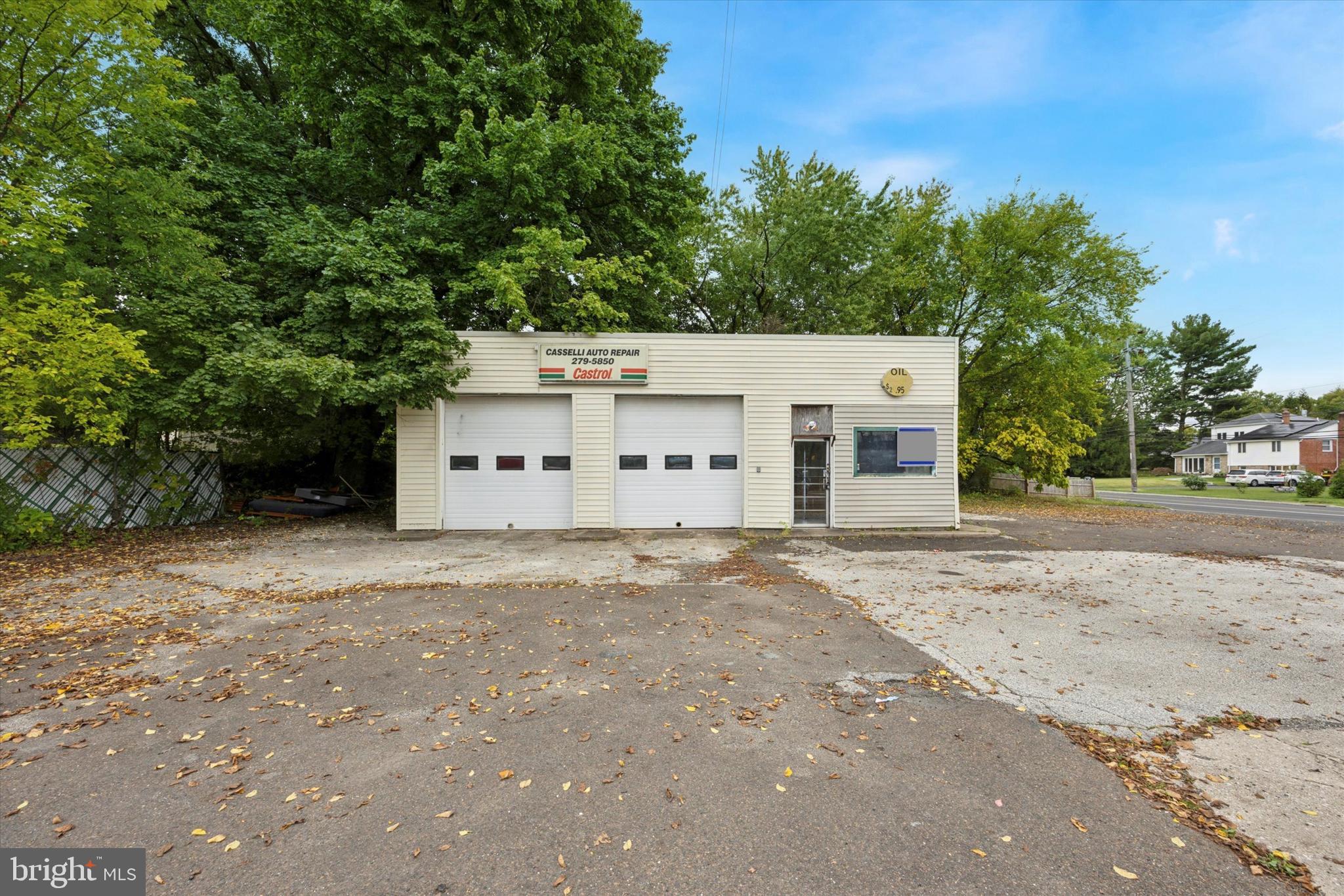 1398 DEKALB PIKE