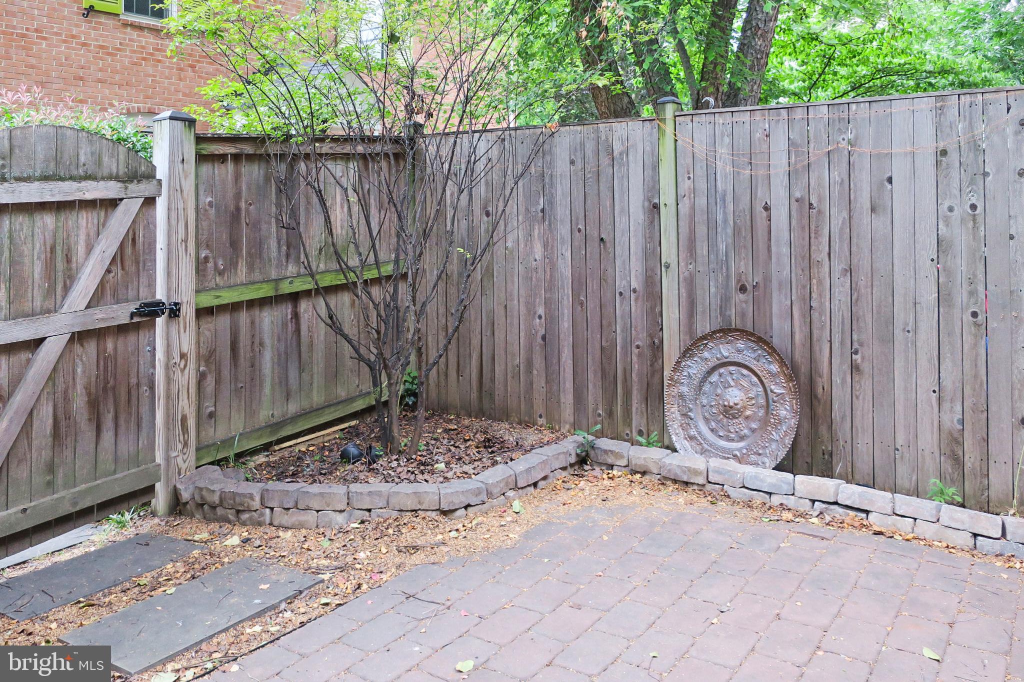 ALEXANDRIA - Residential Lease