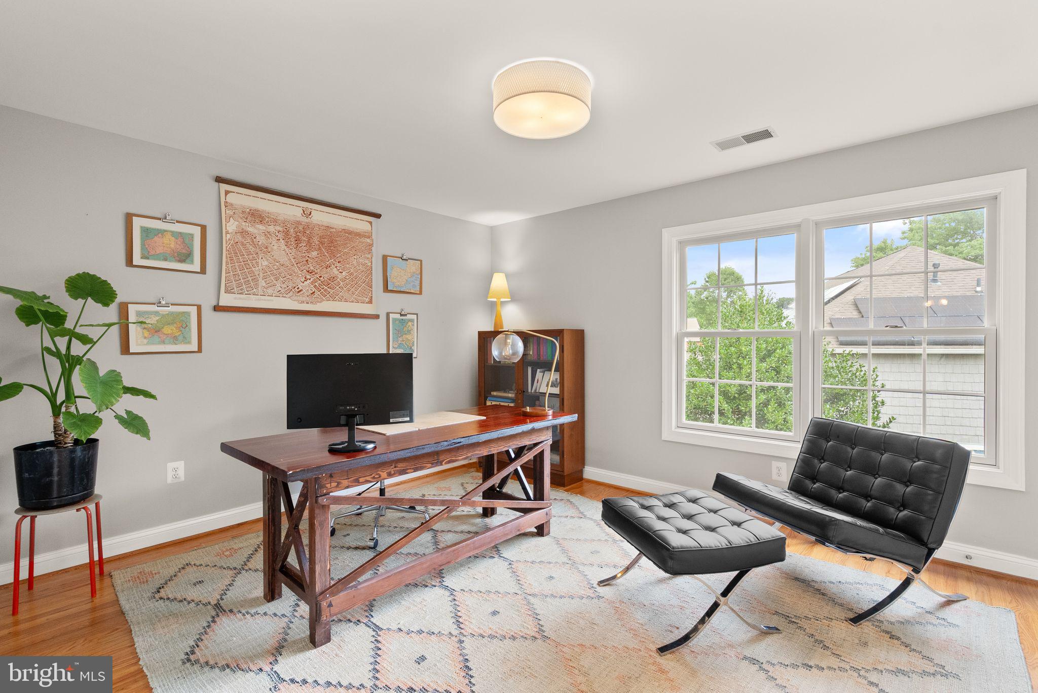 CHURCHILL - Residential