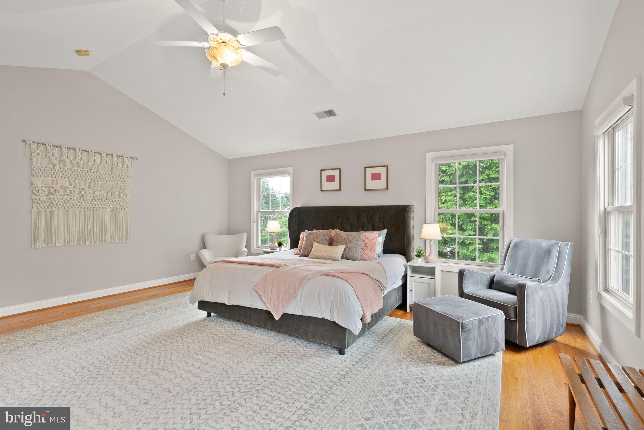 CHURCHILL - Residential