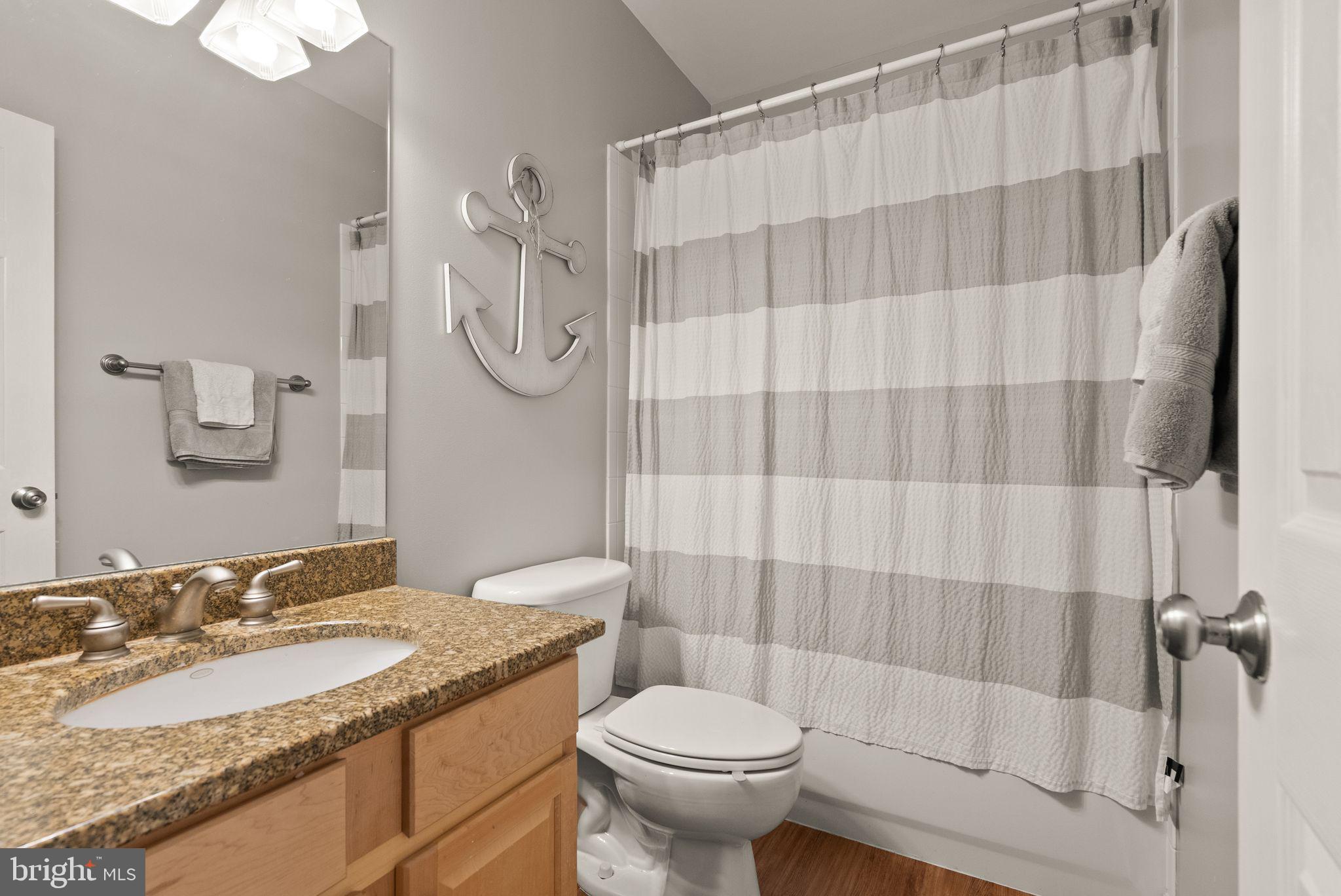 CHURCHILL - Residential