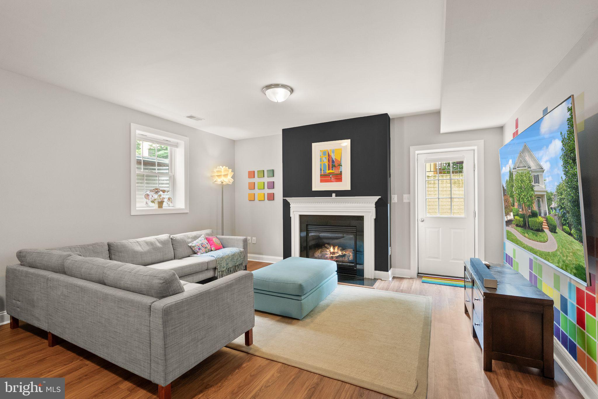 CHURCHILL - Residential