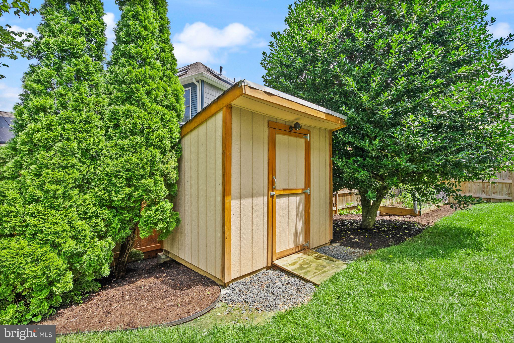 CHURCHILL - Residential