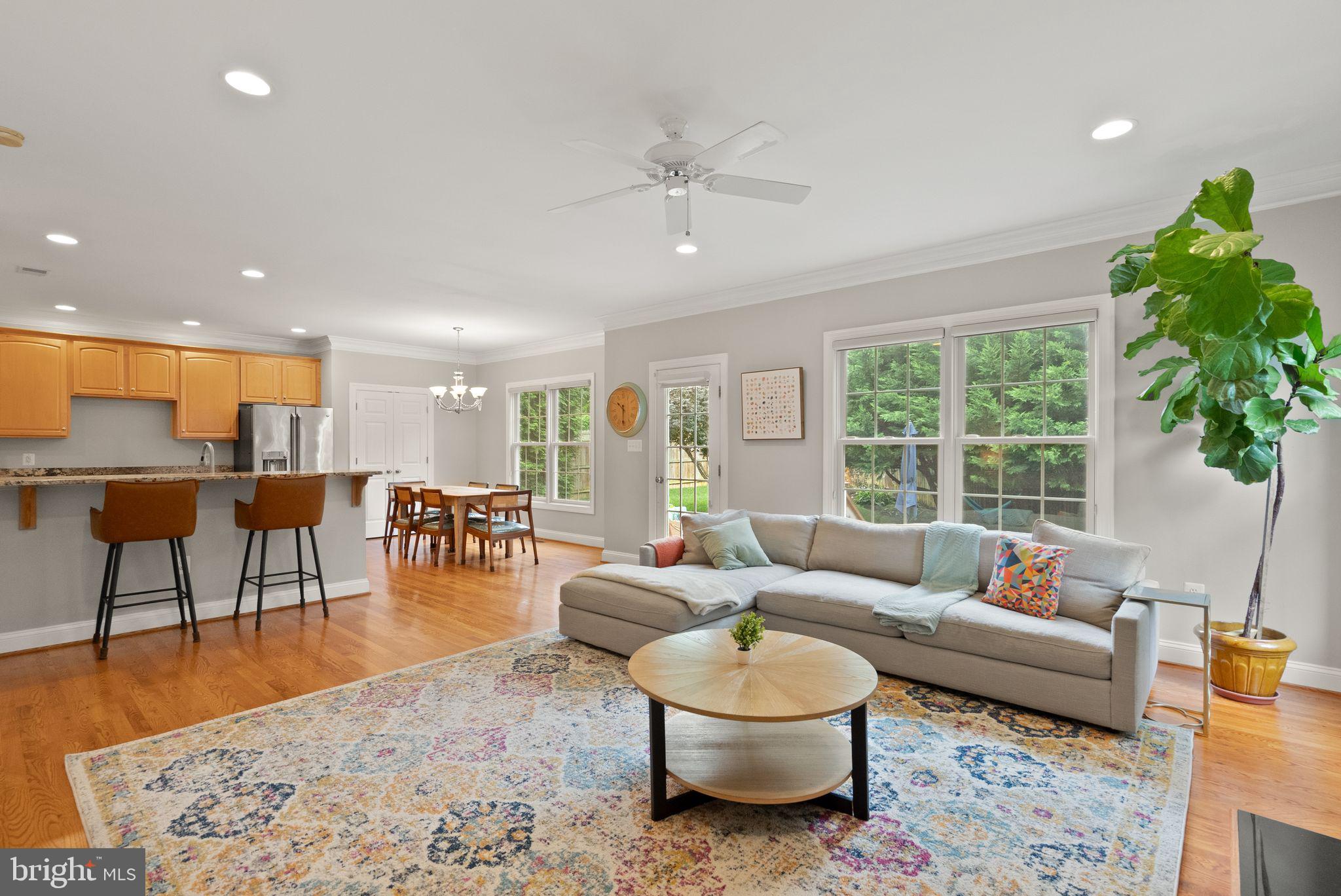 CHURCHILL - Residential