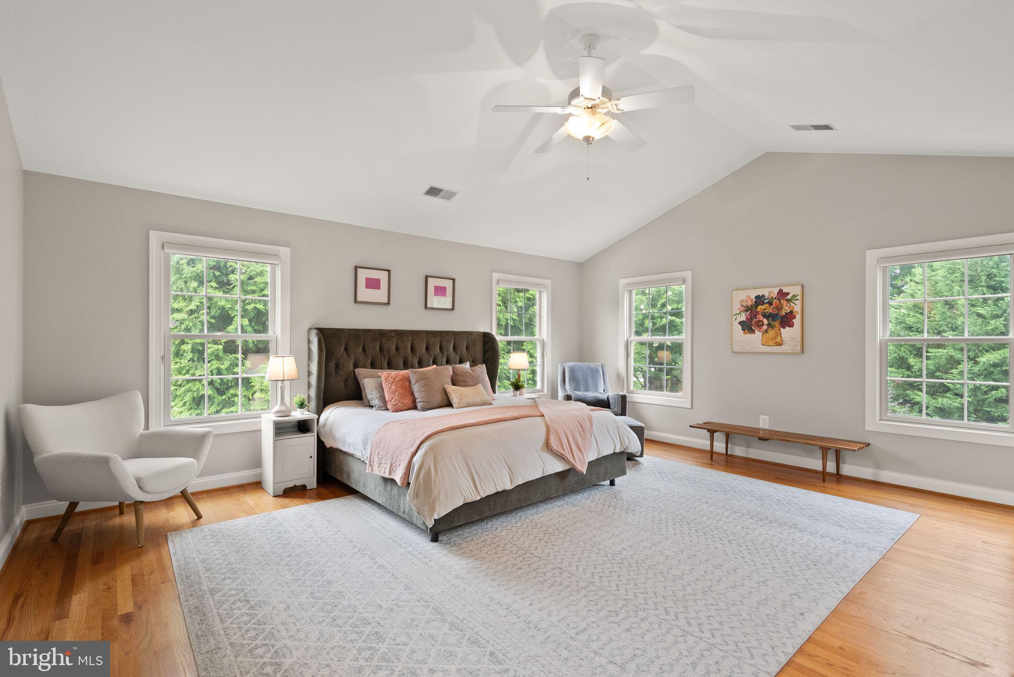 CHURCHILL - Residential