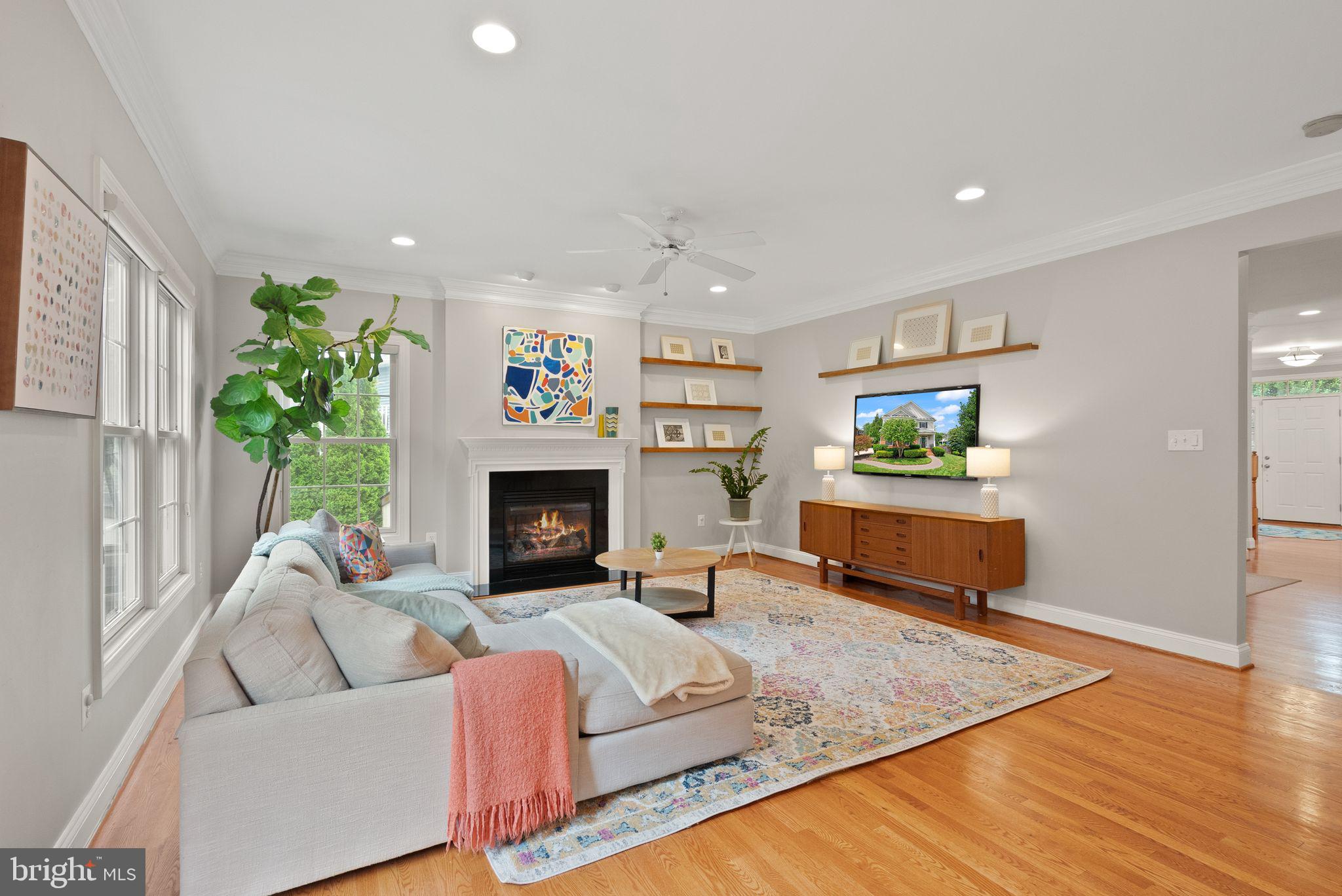 CHURCHILL - Residential