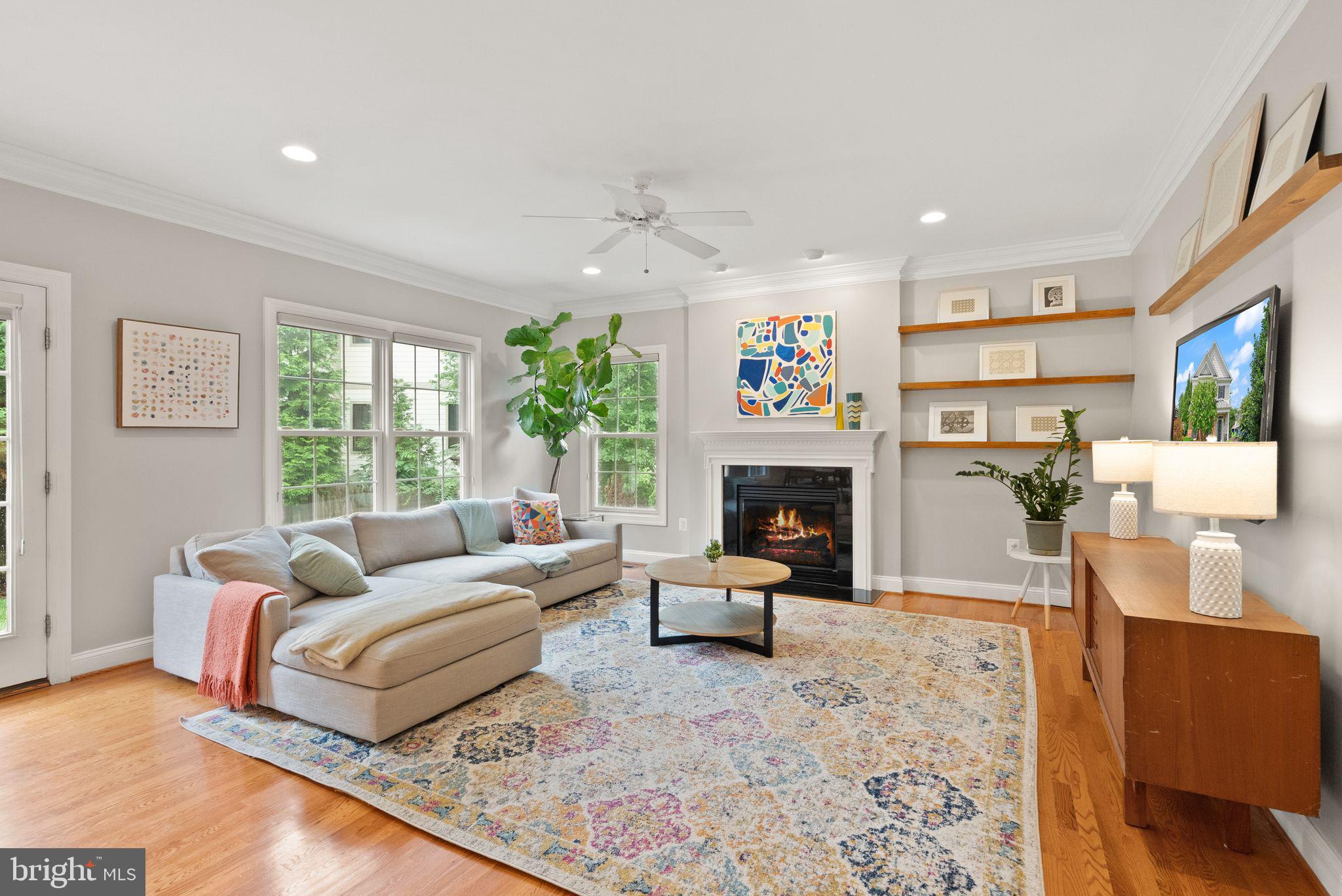 CHURCHILL - Residential