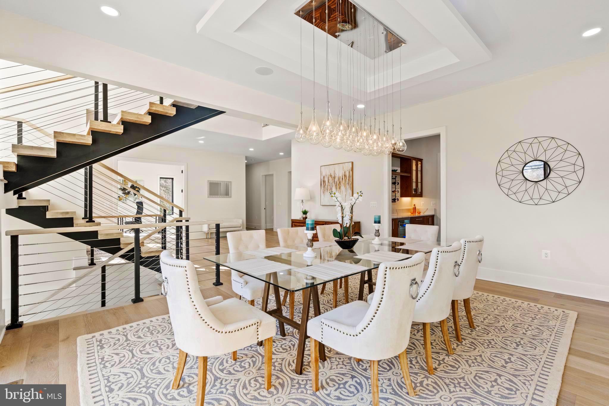 CONDON MANOR OF MCLEAN - Residential