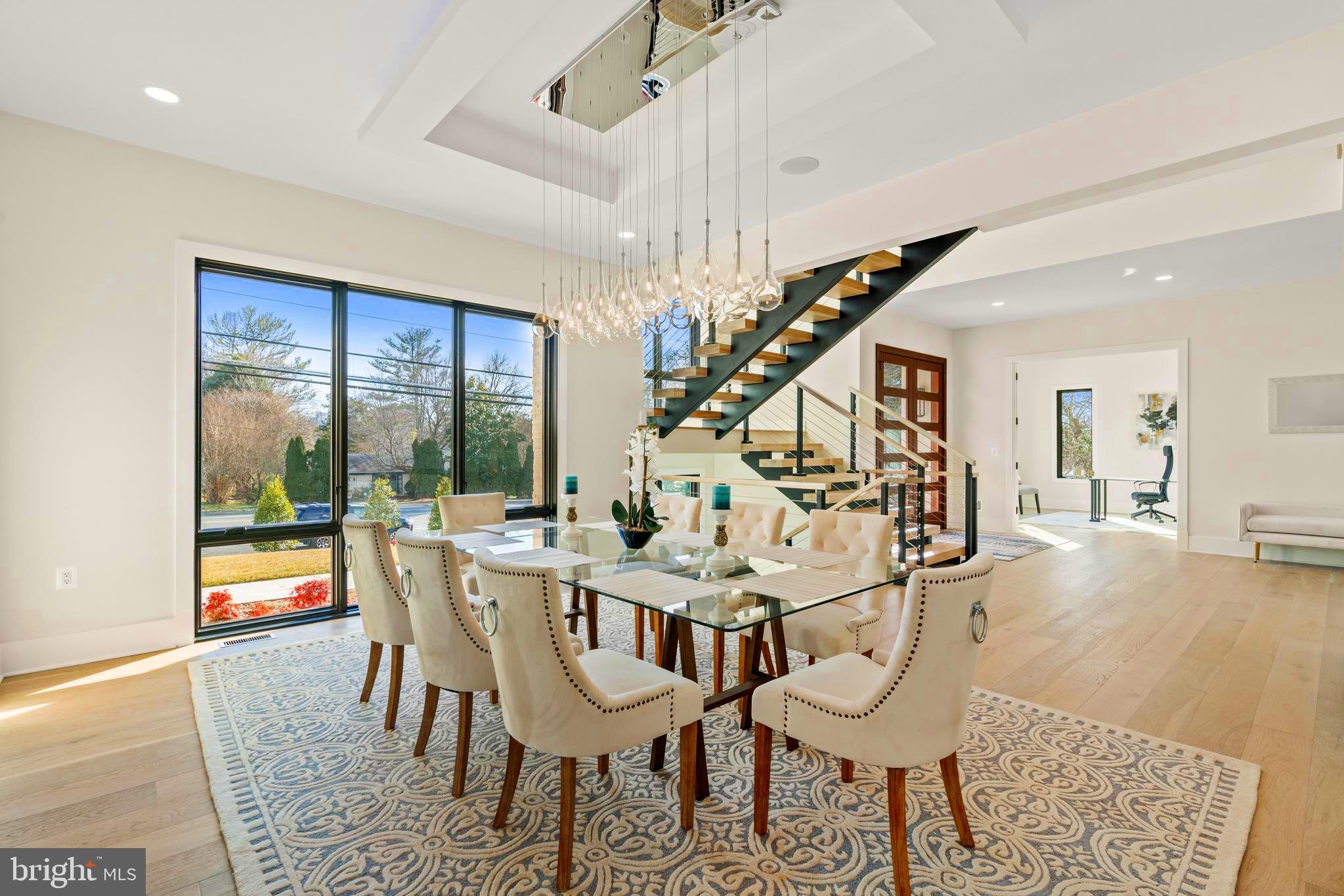 CONDON MANOR OF MCLEAN - Residential