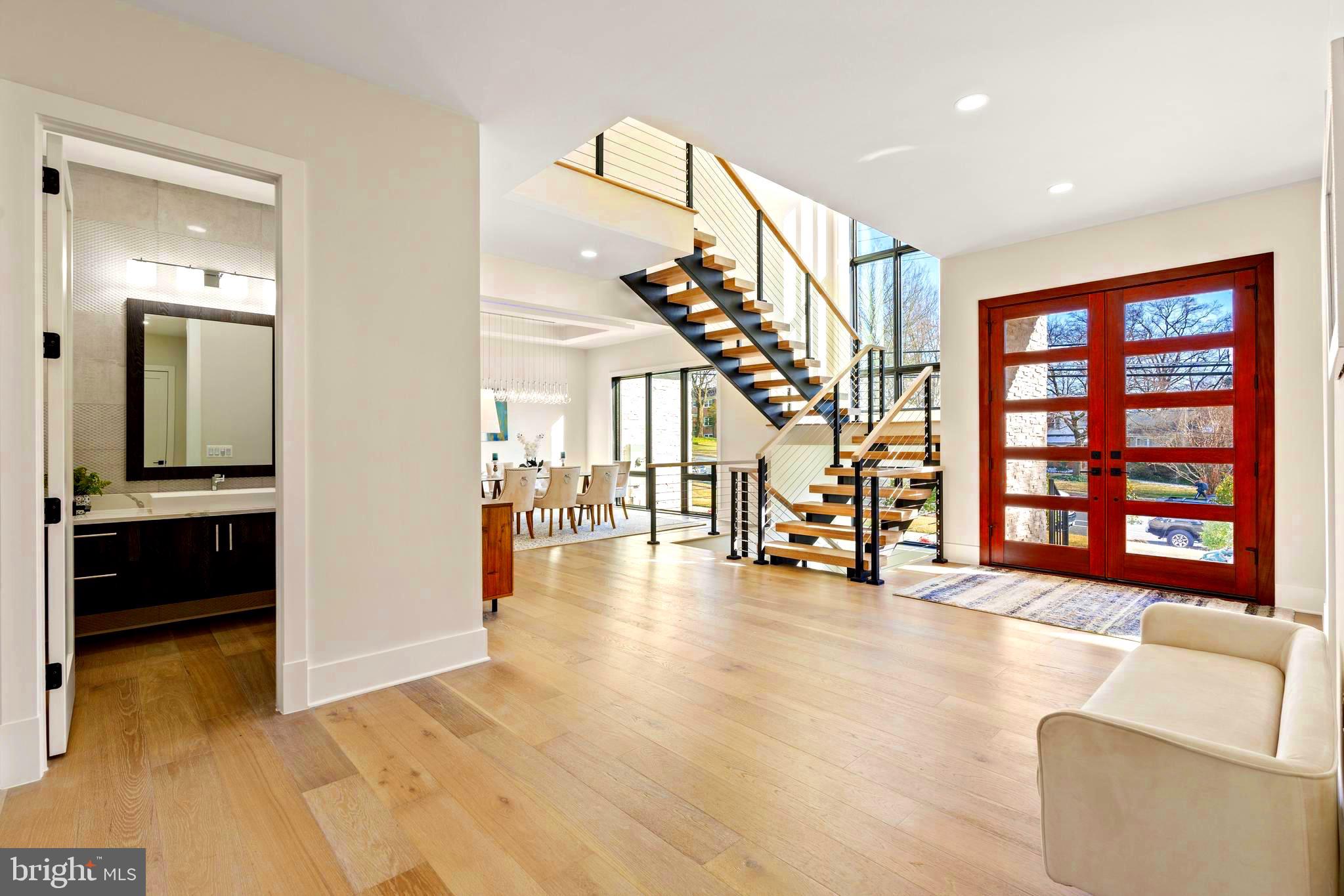 CONDON MANOR OF MCLEAN - Residential